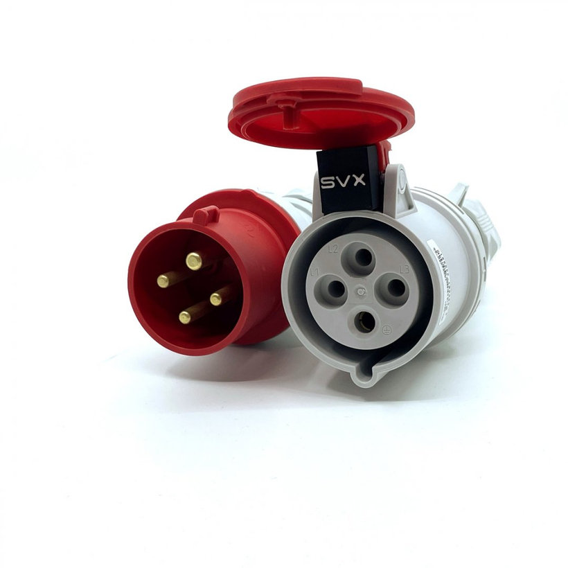 Zásuvka 400V 32A/4 ISN 3243