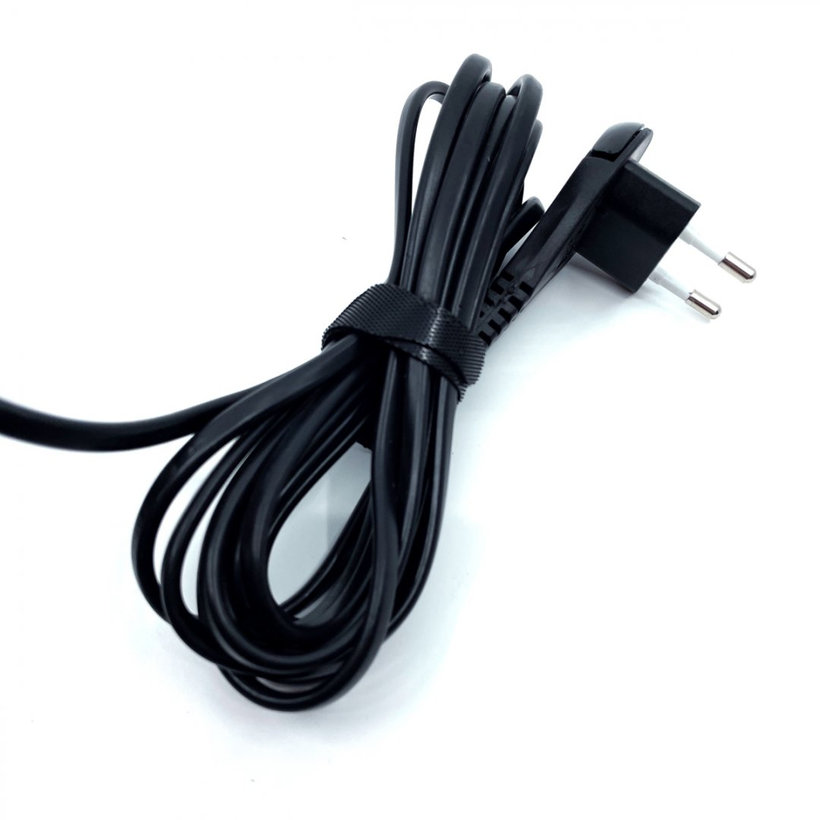 Stolová zásuvka 1-násobná, plochá 3m