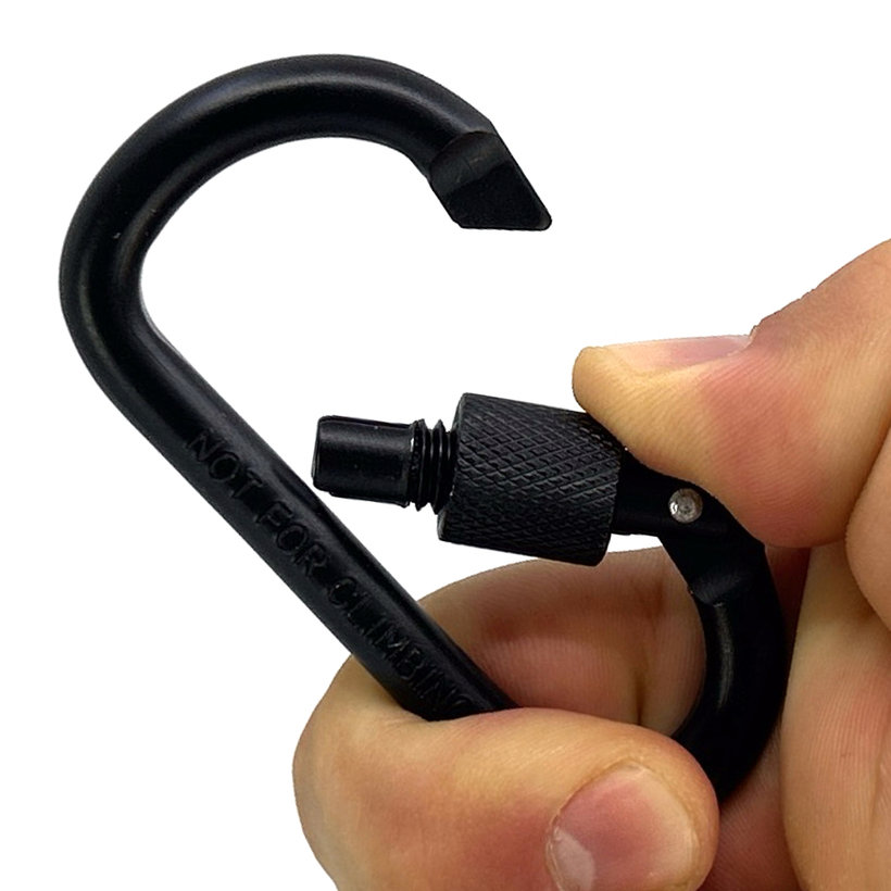 Hliníková karabina s pojistkou - černá