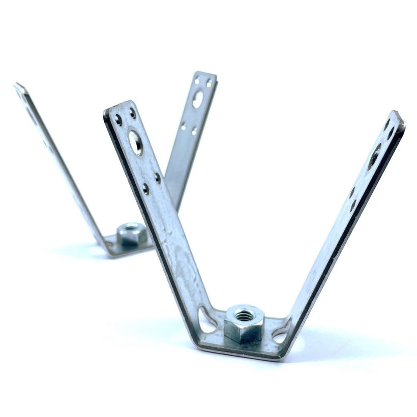 Závěs trapézový M10