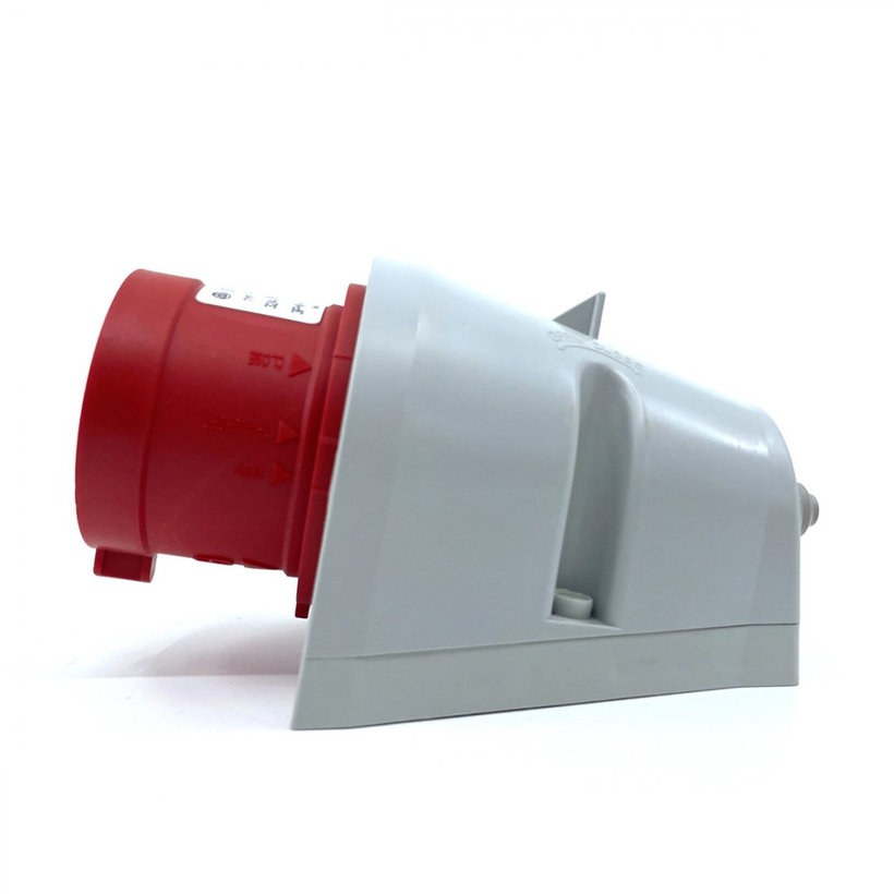 Přívodka nástěnná 32A/5 IPN 3253