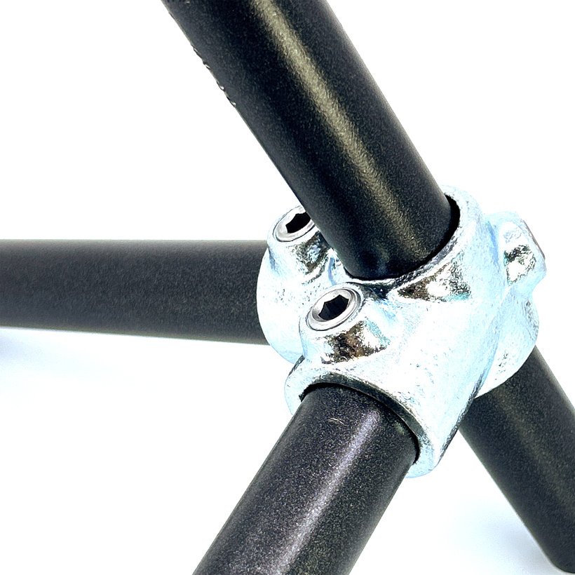 Spojovací článek čtyři větve 27 mm - pozinkovaný