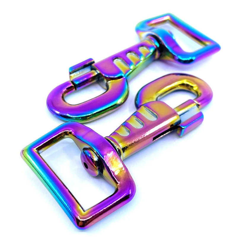 Karabina otočná s prolisem dúhová 80x25mm