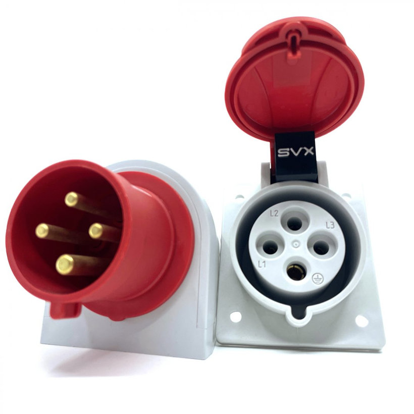 Zásuvka vestavná IEN 3243