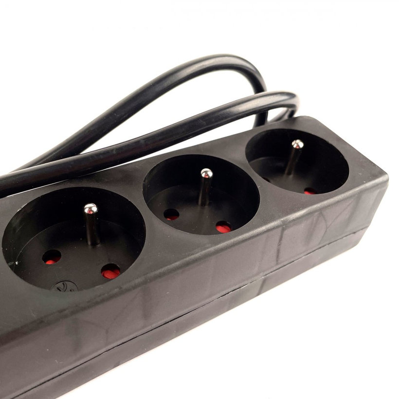 Prodlužovací kabel 6-zásuvkový bez vypínače černý 1,5m