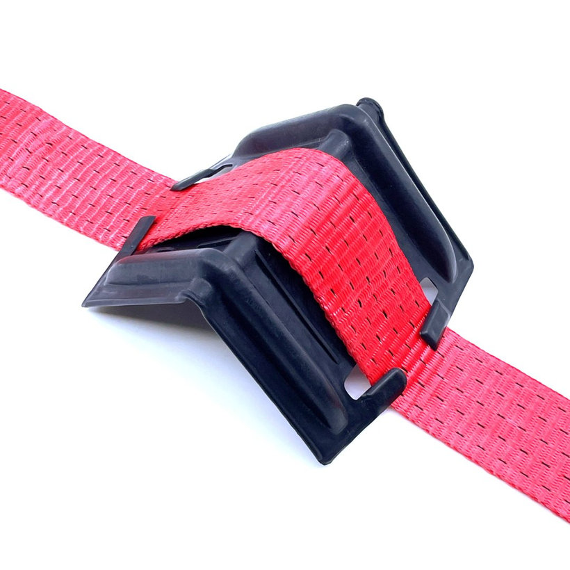 Ochranný plastový roh 100x140x80mm