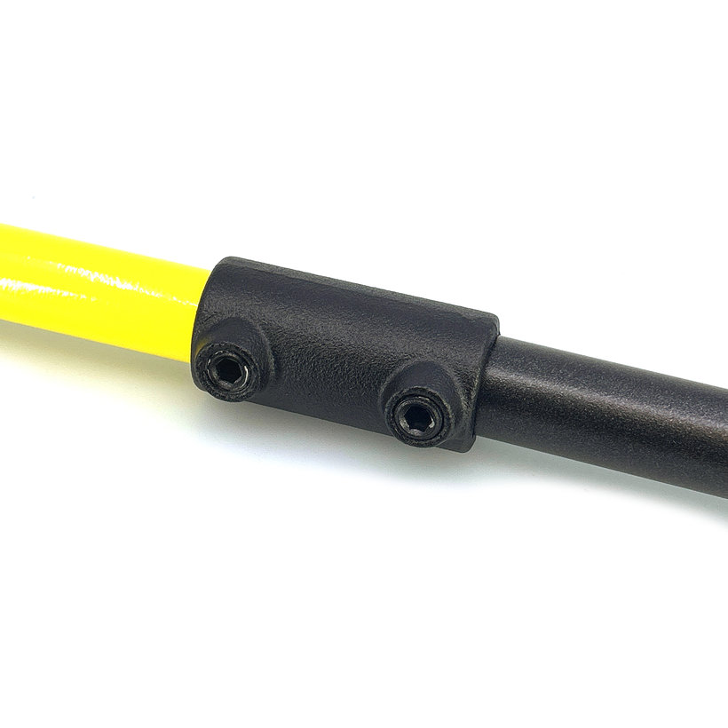 Trubkový konektor 27 mm - černý