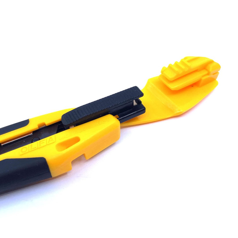 Nůž univerzální olamovací 9mm