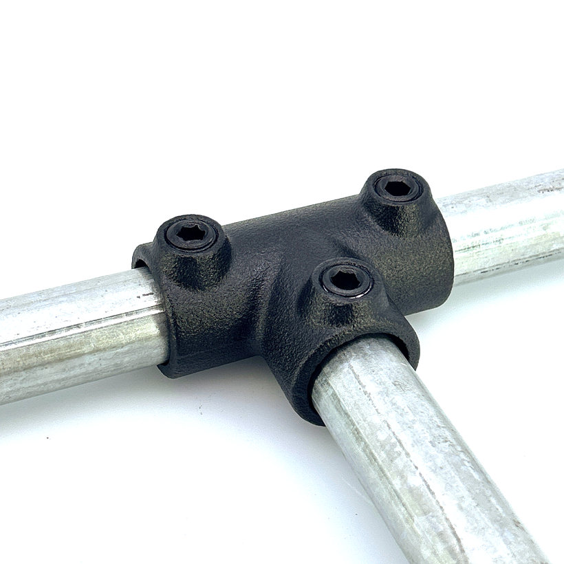 Spojovací článek ve tvaru T 27 mm - černý