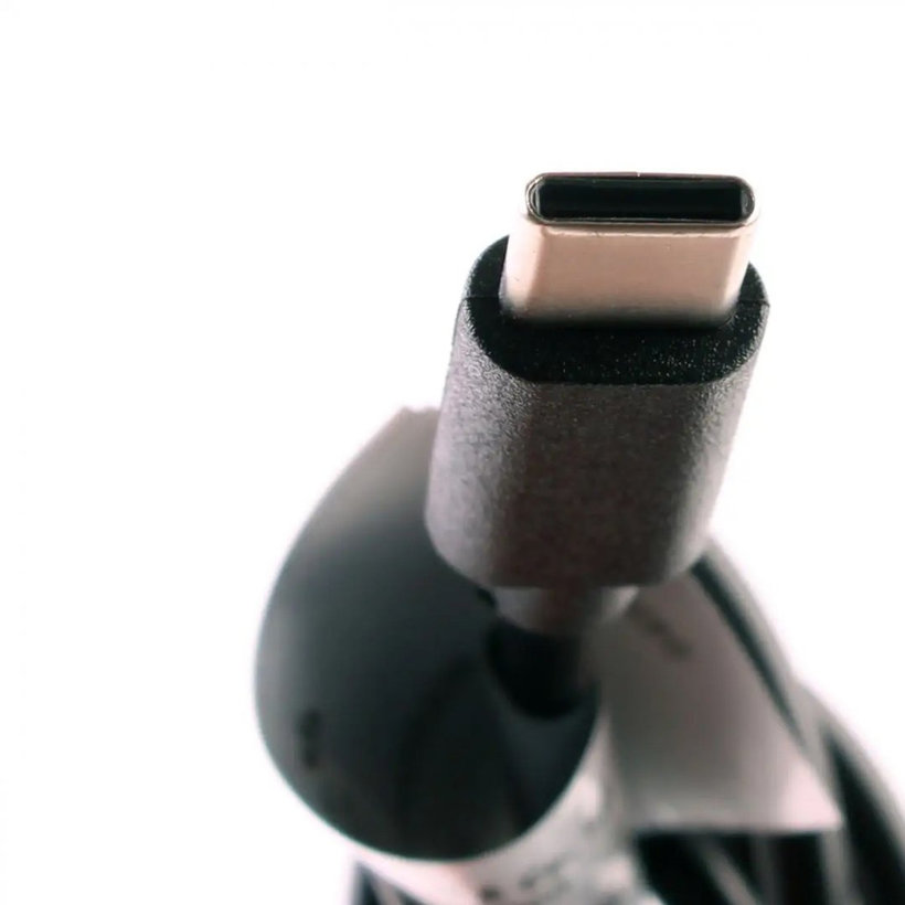 Mobilní nabíjecí LED reflektor RUFUS 3020 MA s barevným podáním