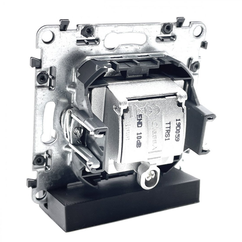 Valena LIFE TV-RD-SAT koncová zásuvka bílá