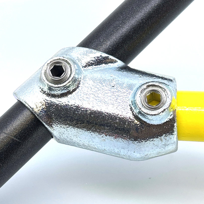 Spojovací článek ve tvaru J 27 mm - pozinkovaný