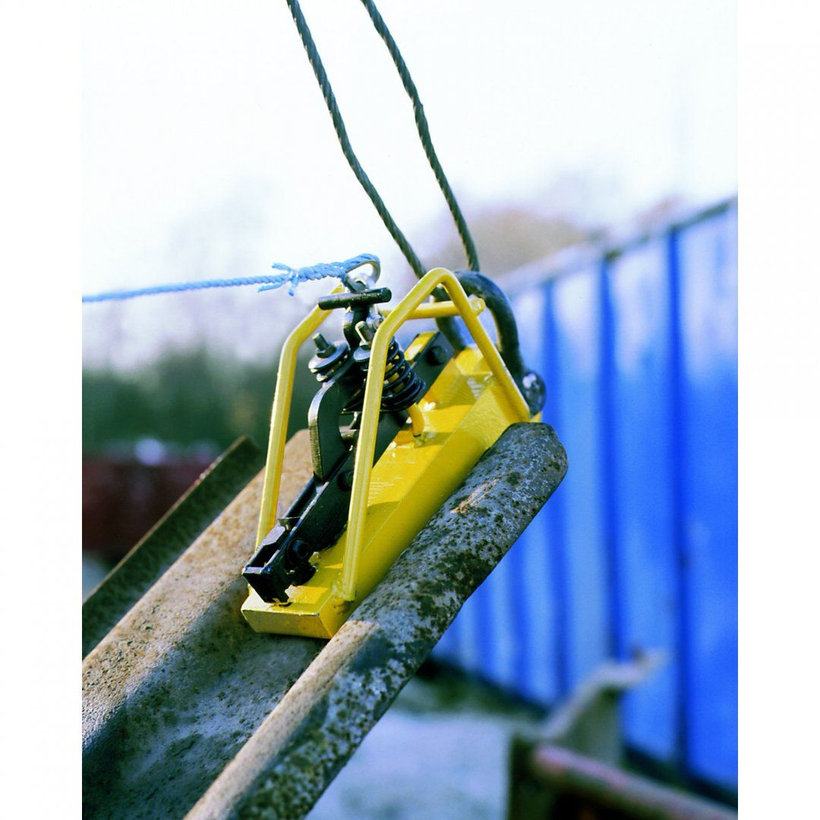 Svěrka na přepravu štětovnic TCP 3000kg