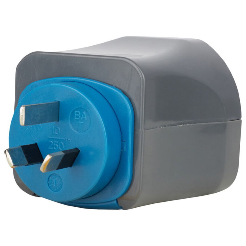 Světová cestovní zástrčka 7-Adaptérů 10A