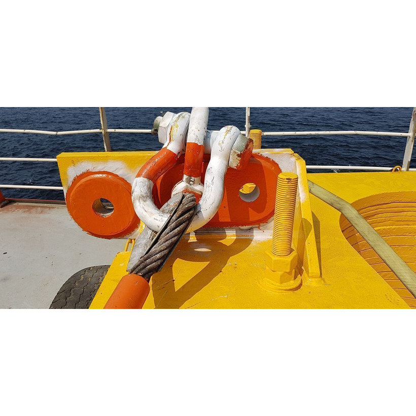 Pevnostní třmen Tvar D se šroubem 35T