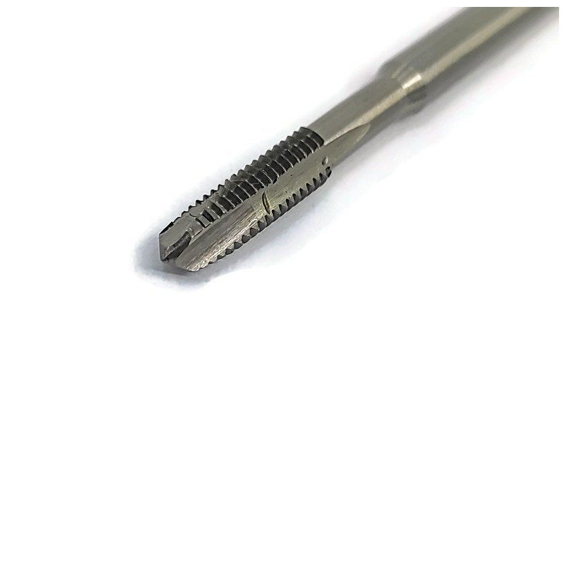 Závitník strojní M5 super