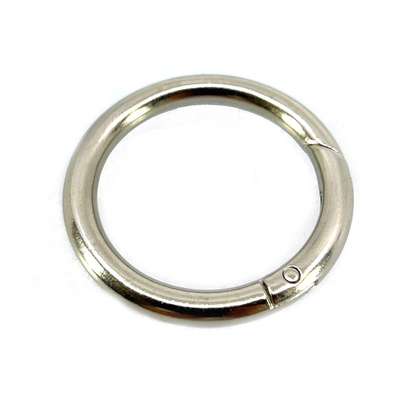 Kroužek otevírací poniklovaný 6x26mm