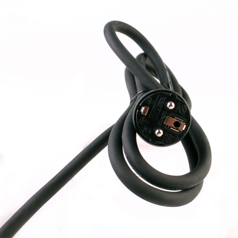 Rozvodnice pro řemeslnou a průmyslovou sféru se zemním bodcem IP44 10m