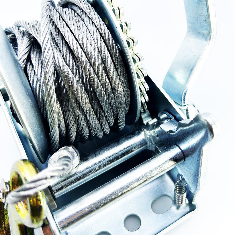 Ruční naviják 250kg, 4,5mm x 8m, ocel lano