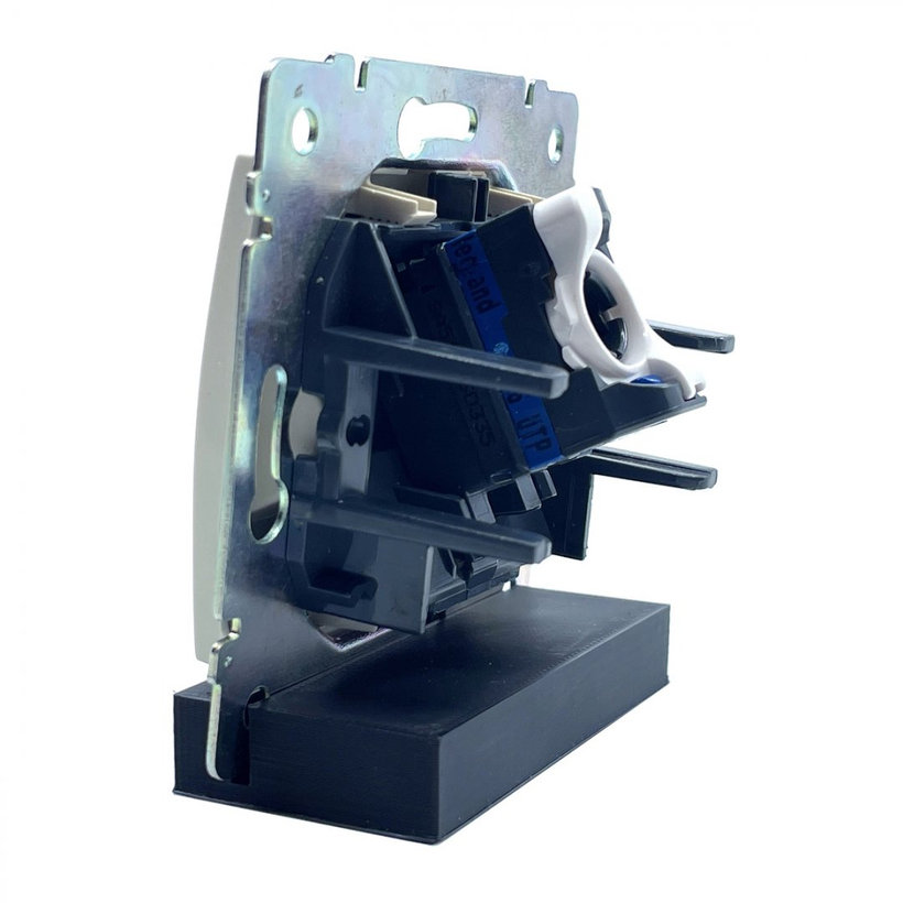 Valena zásuvka datová 1xRJ45 UTP béžová