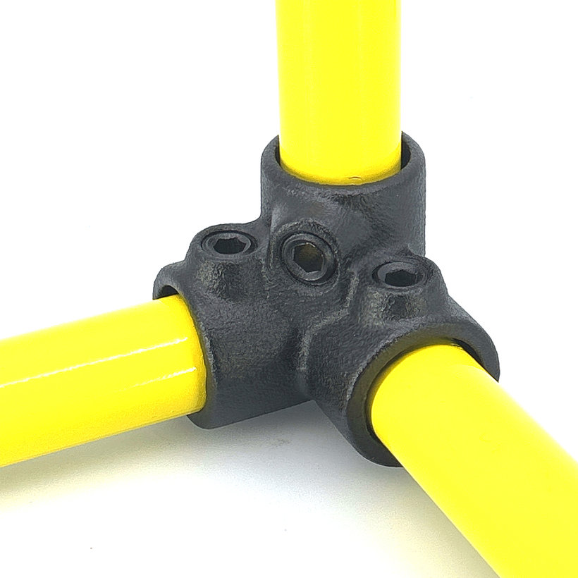 Spojovací článek tři větve 27 mm - černý