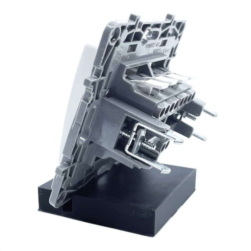 Niloé vypínač č.5 bílý