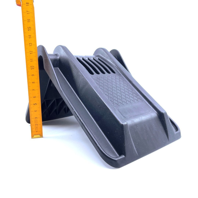 Ochranný plastový roh XXL 215x140x130mm