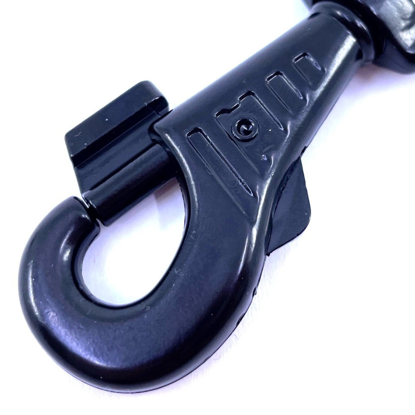 Karabina otočná s prolisem a pojistkou černá 82x20mm