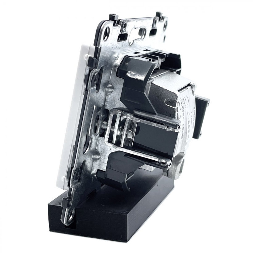 Valena LIFE TV-RD-SAT koncová zásuvka bílá