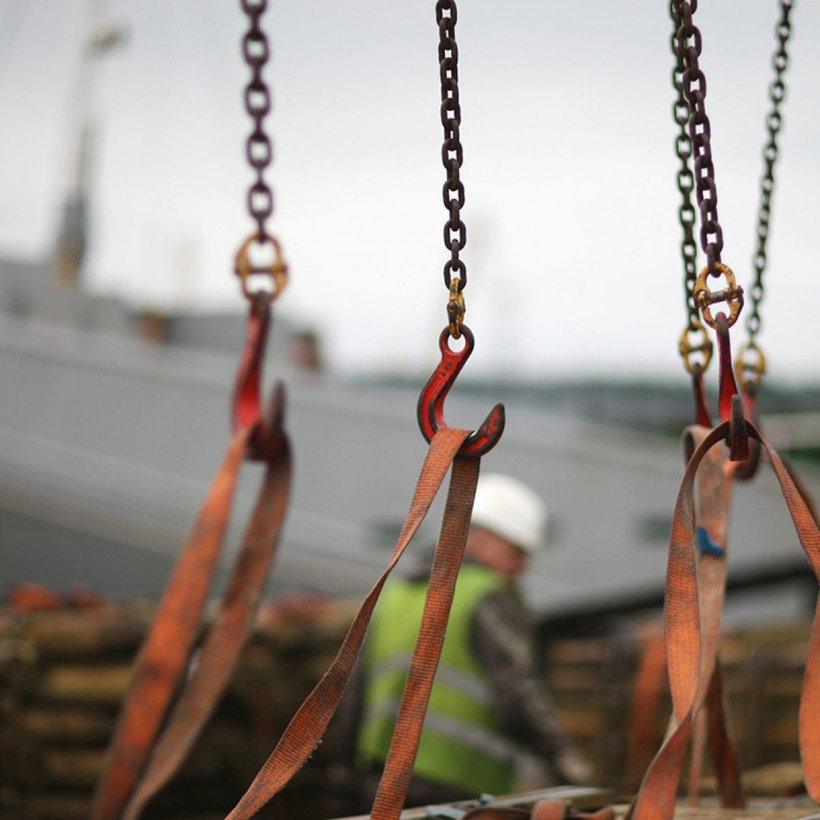 Řetězový závěs oko-2 háky tř 80 se zkracovačem (2,5 m, 2800/2000 kg, 8 mm)