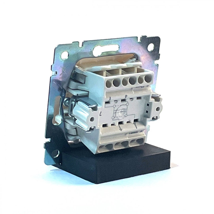 Valena vypínač č.7 bílý