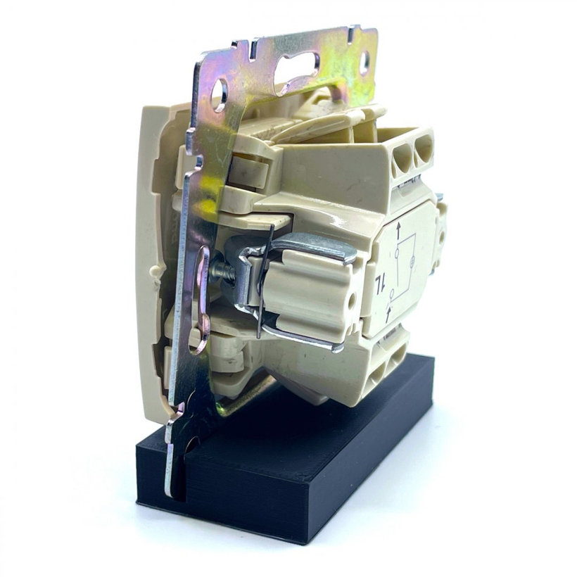 Valena vypínač č.1 podsvícený béžový