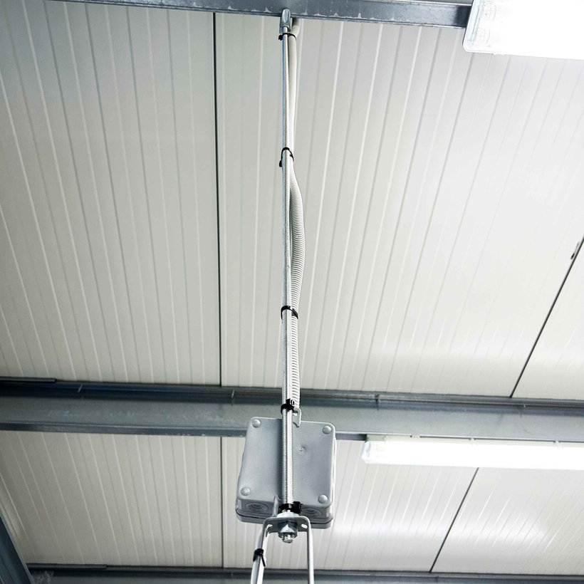 Závitová tyč DIN 975 4.8 zn M20x1000