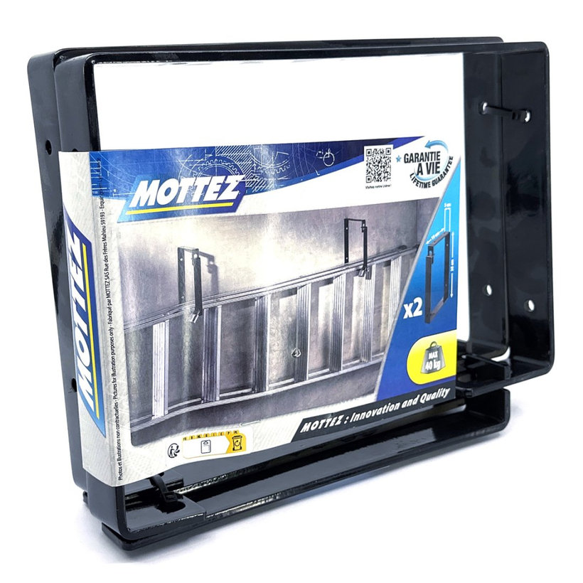 Sada dvou nástěnných držáků