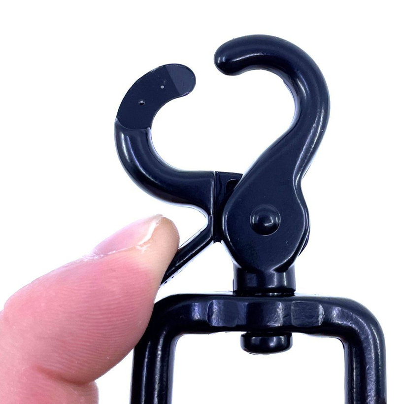 Karabina vypouštěcí černá 64x25mm