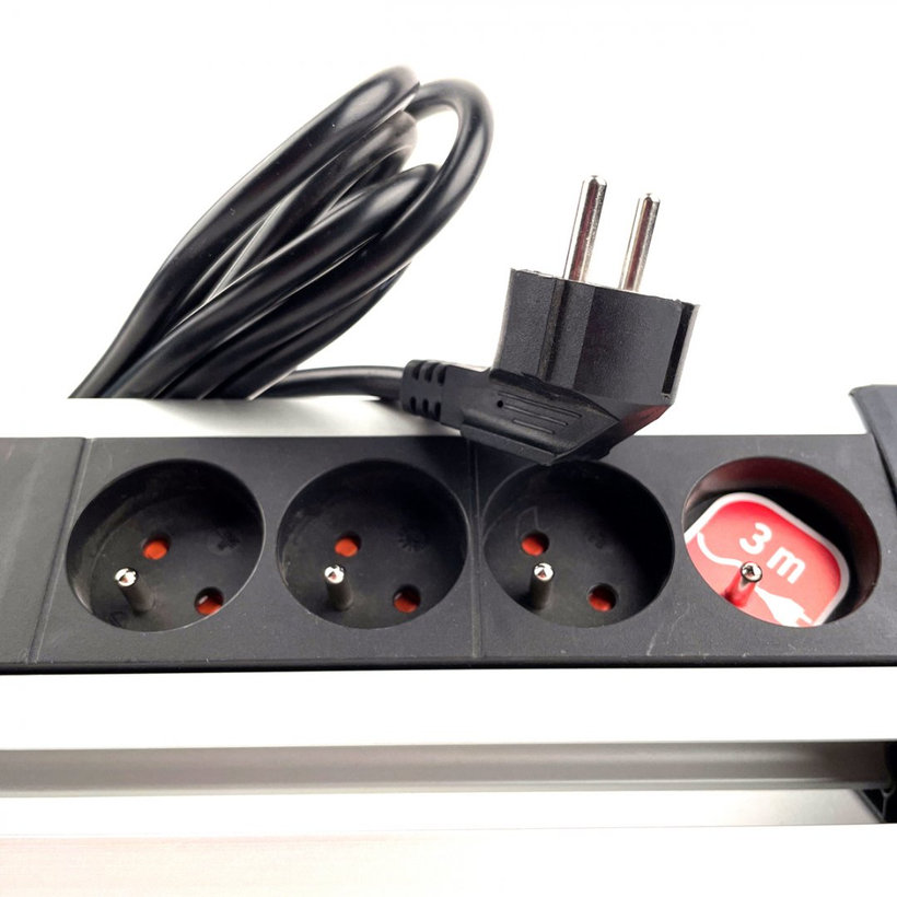 Přepěťová ochrana Office-Line 4 zásuvková černá 1,8m