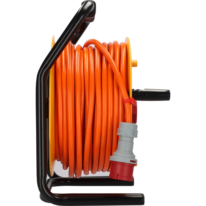 Prodlužovací kabel na bubnu 40m