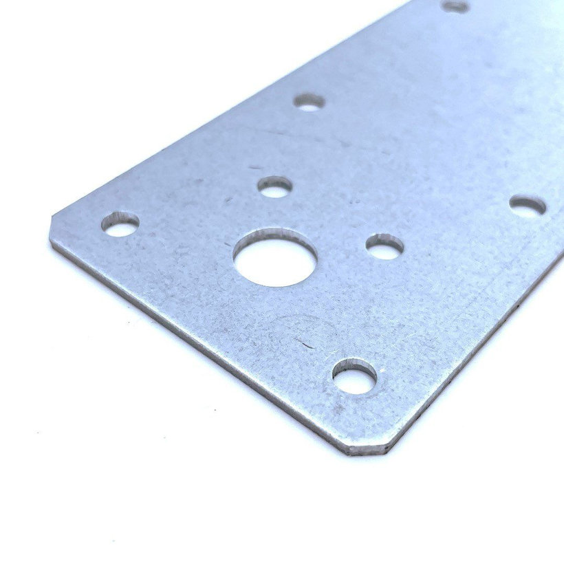 Plochá děrovaná spojka 180x65x2,5 mm