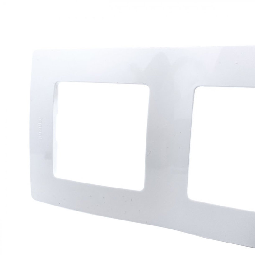 Niloé 4 rámeček bílý