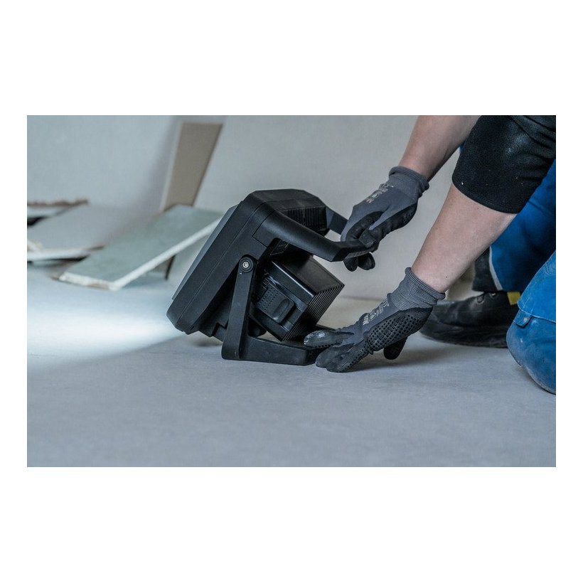 Reflektor LED bateriový