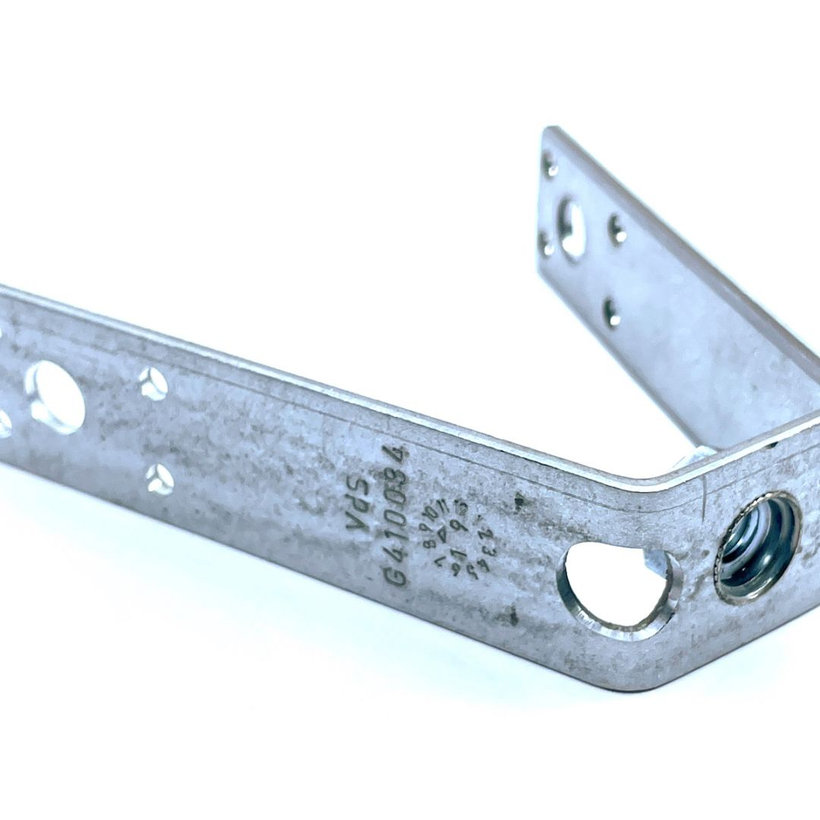 Závěs trapézový M8