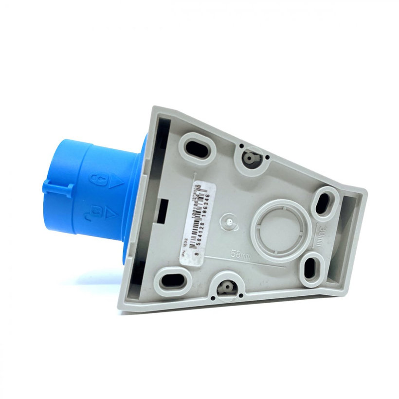 Přívodka nástěnná 16A/3 IPN 1632