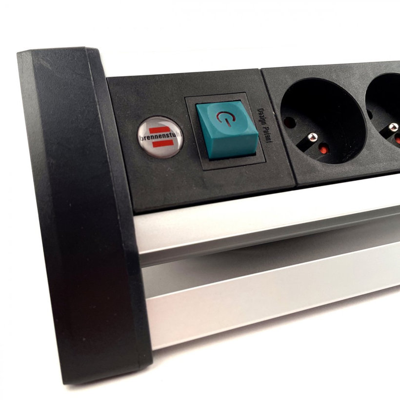 Prodlužovací kabel Office-Line 6-zásuvkový černý 3m