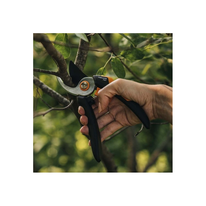 Dvoučepelové zahradní nůžky M