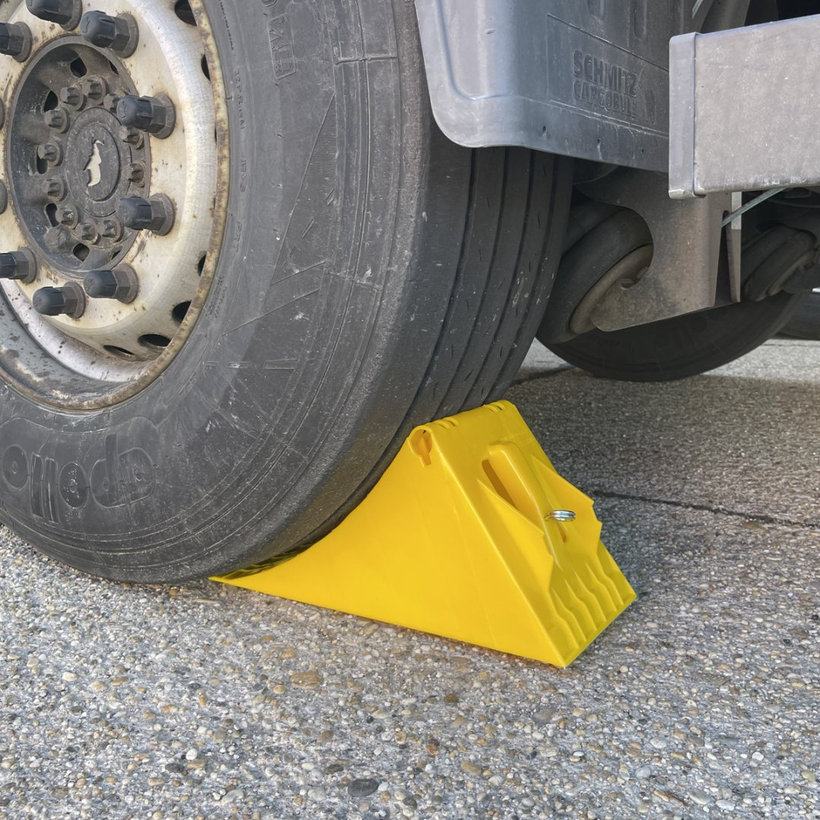 Zakládací klín pod kola 500 mm