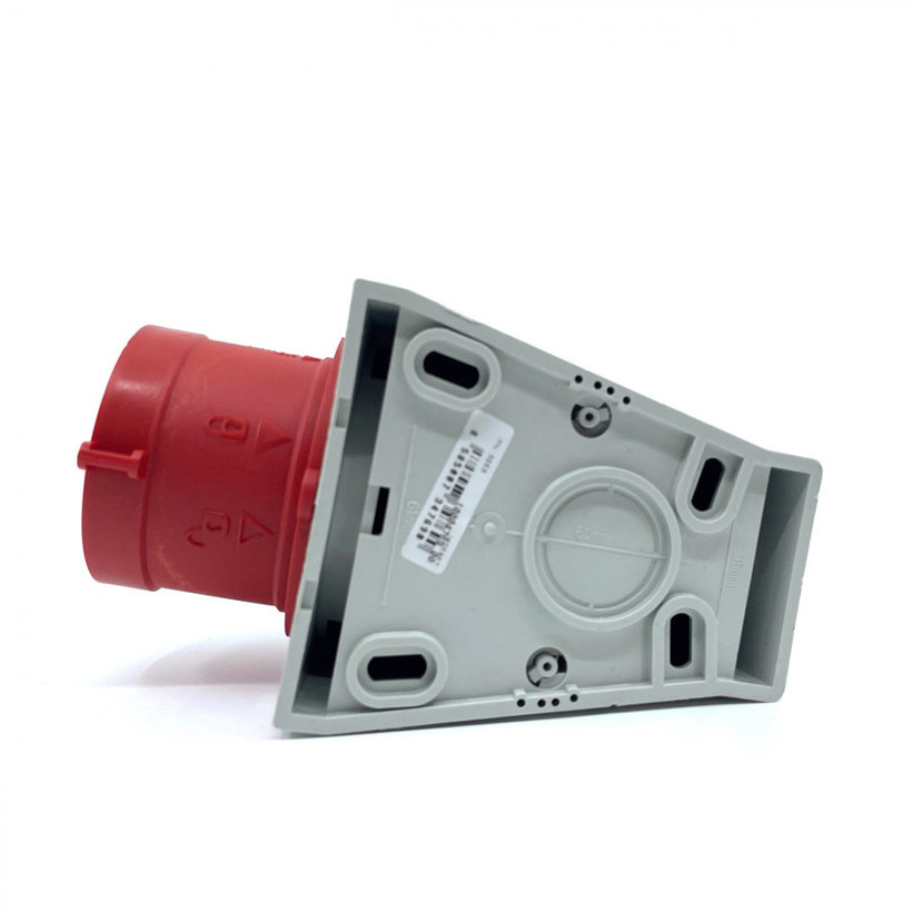 Přívodka nástěnná 32A/5 IPN 3253