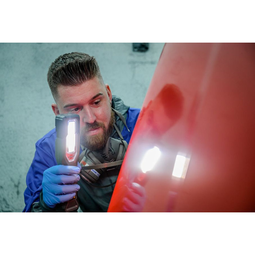 LED akumulátorová ruční lampa HL700