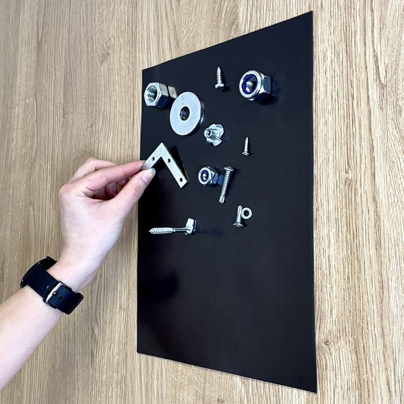 Fólie magnetická - samolepící