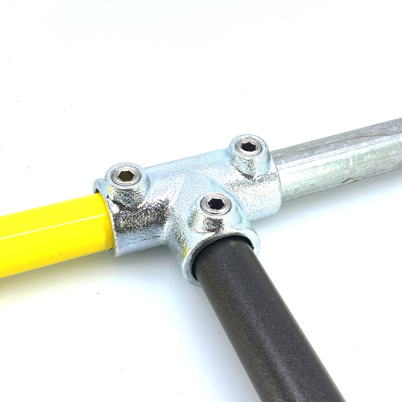 Spojovací článek ve tvaru T 27 mm - pozinkovaný