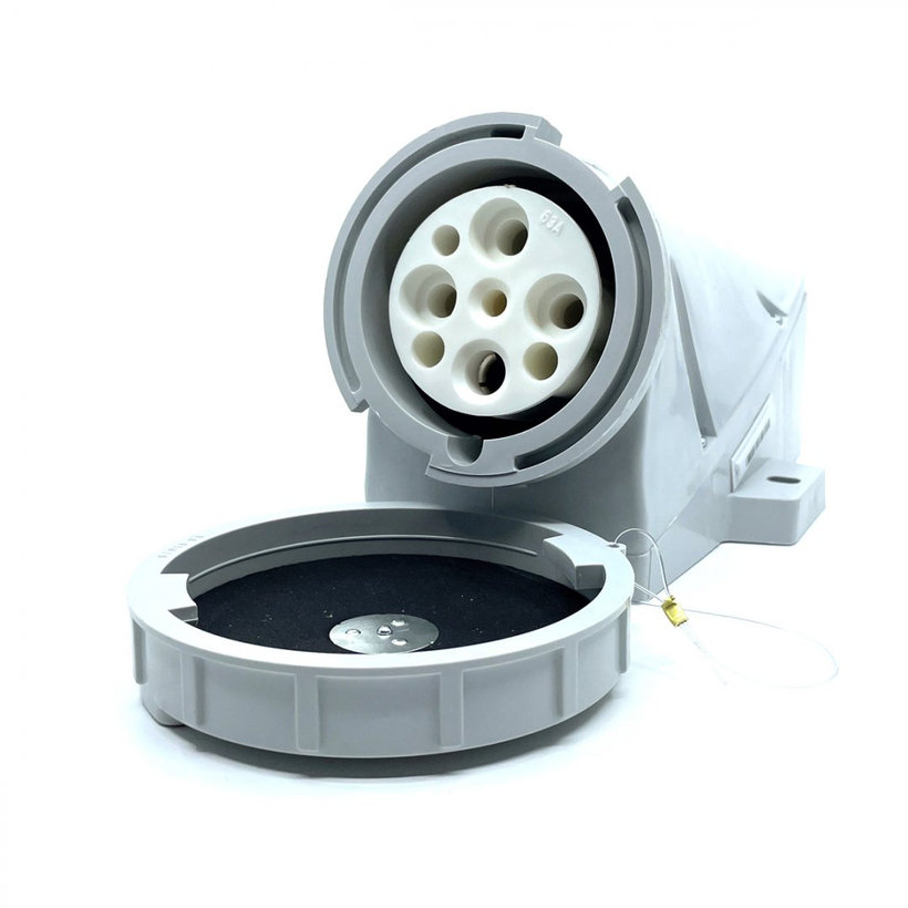 Zásuvka nástěnná IZG 6343